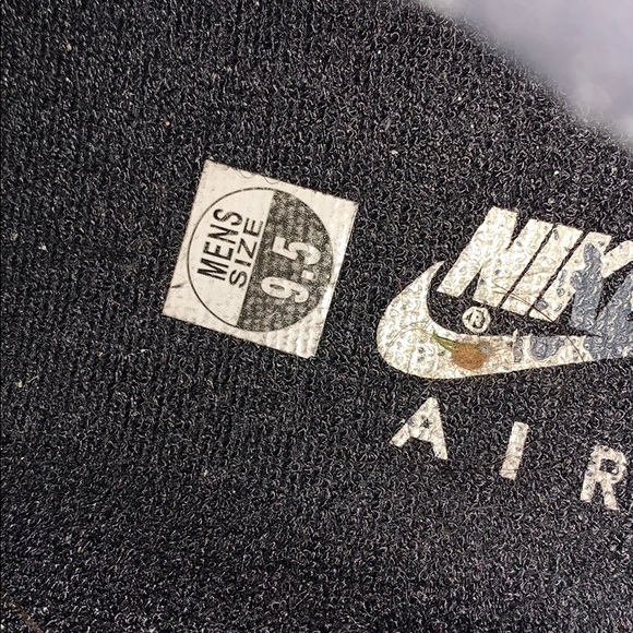 Jordan 11 concord 2018 size 9.5 US - Picture 5 of 7